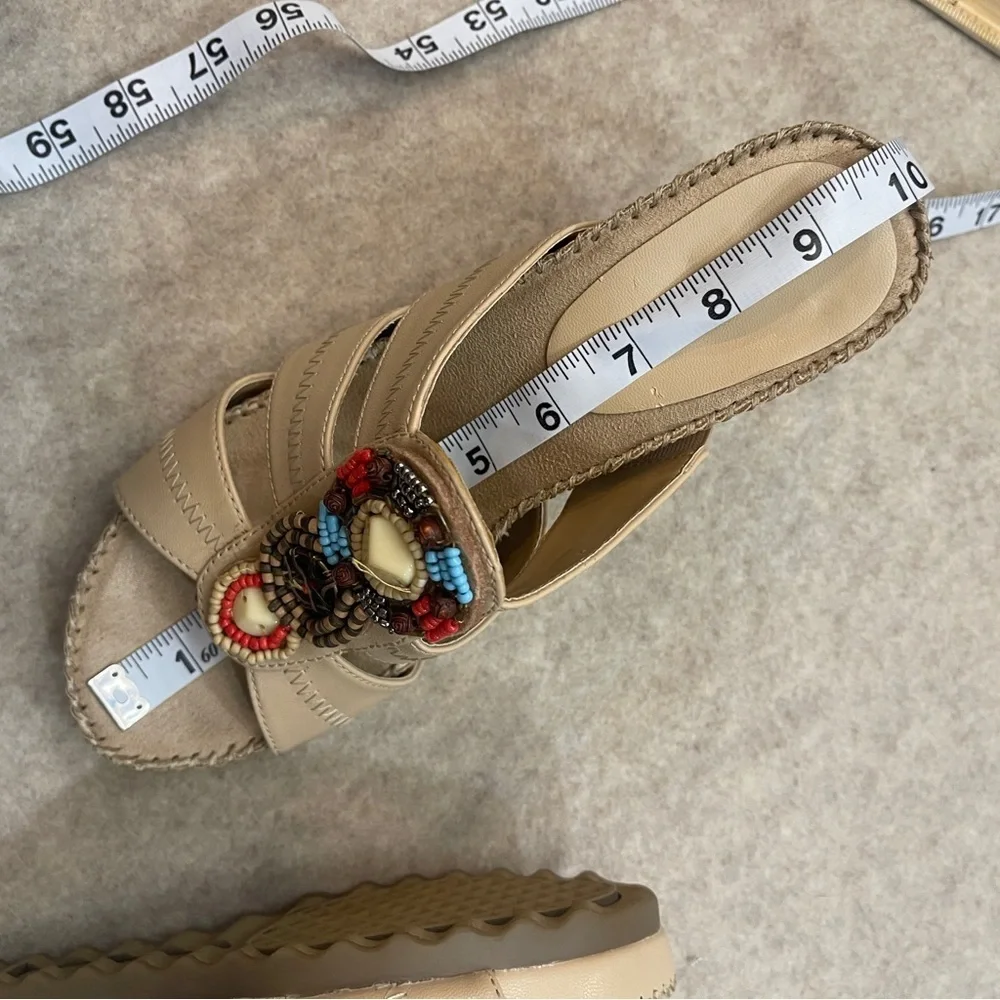Aerosoles Cobblestone Tan Leather Beaded Wedge Boho Slip-On Sandals size 9